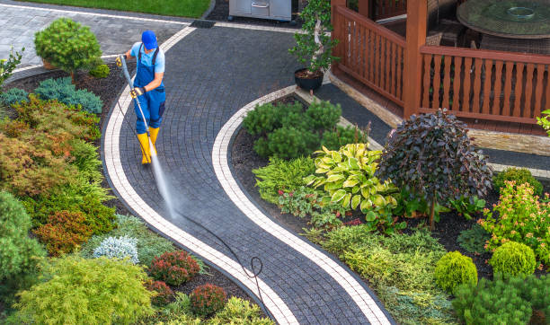 Why Choose Our Certified Pressure Washing Experts for Your Project Needs in Oak Grove, KY?